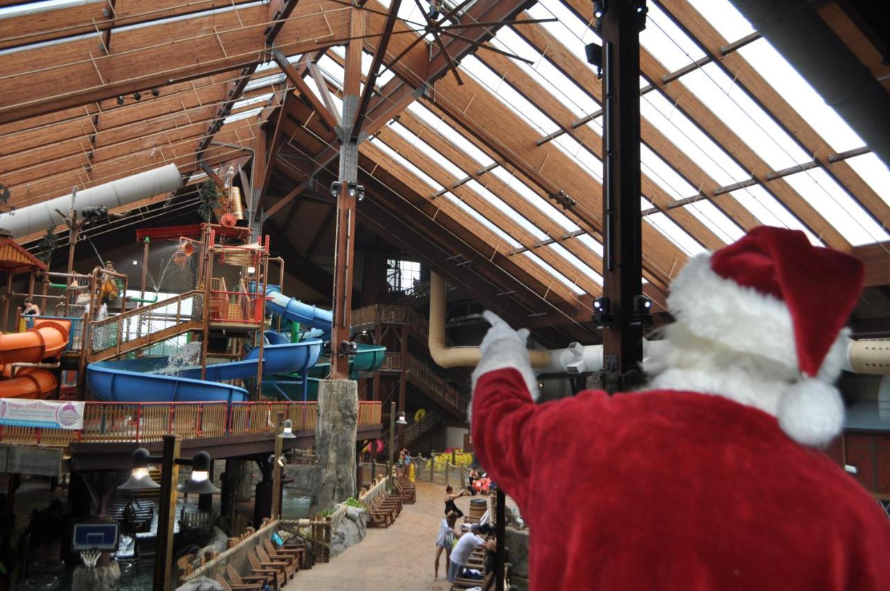 Six Flags Great Escape Lodge & Indoor Waterpark 퀸스베리 외부 사진